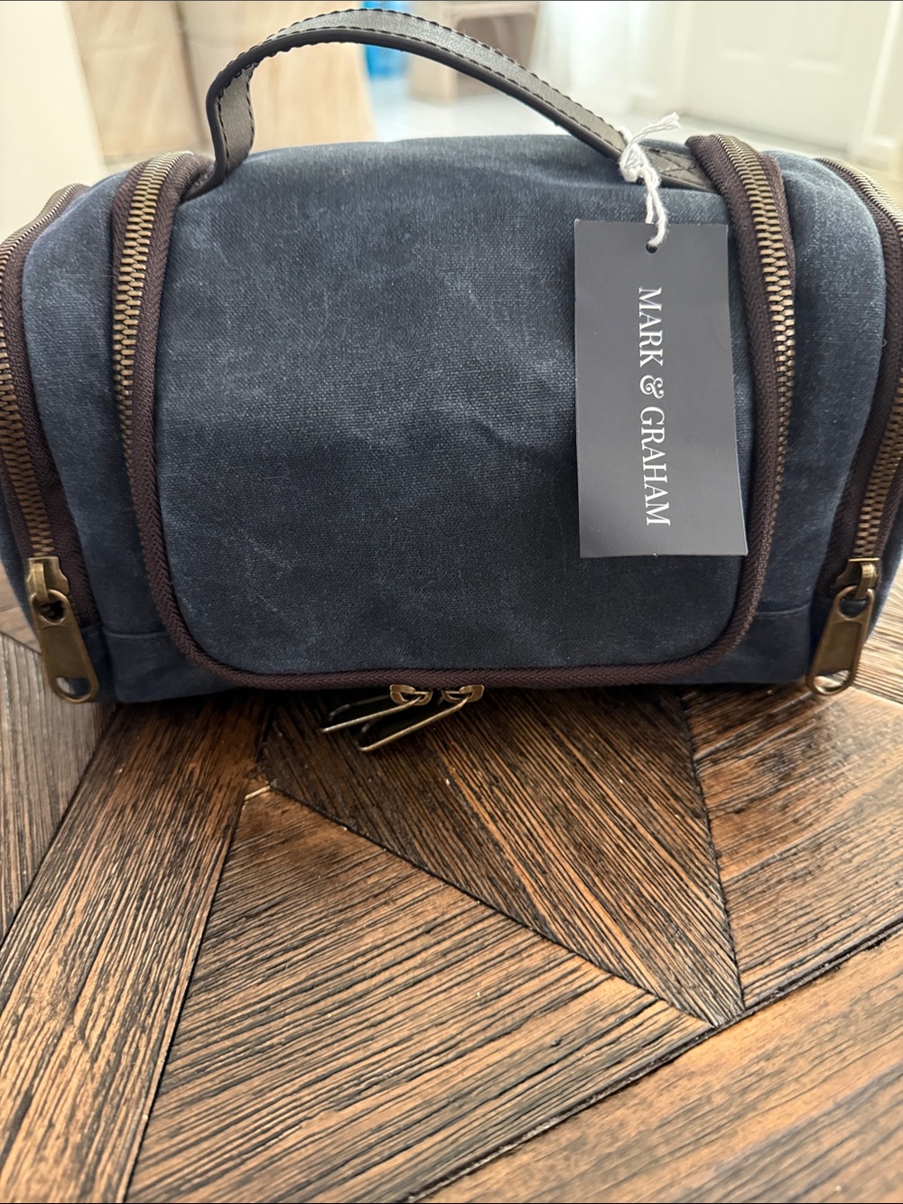 Mark & Graham Jack Waxed Canvas Hanging Toiletry Bag Navy NWT Leather Trim
